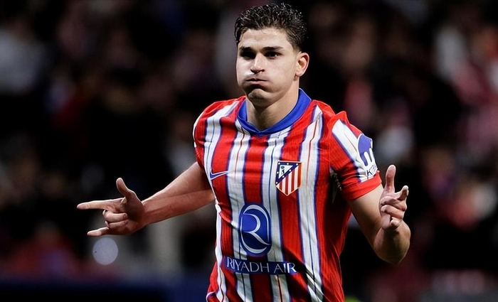 重返英超？阿尔瓦雷斯不满马竞，阿森纳、切尔西同时开启谈判|None|巴塞罗那|马德里竞技|约克雷斯|阿尔瓦雷斯转会_新浪新闻